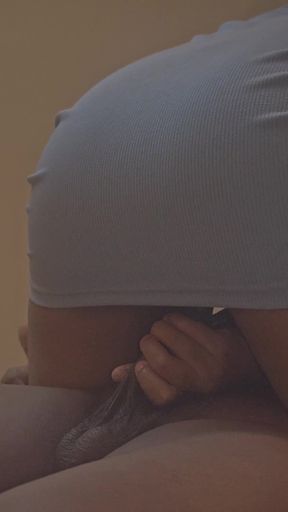 Big Ass jumping on a big  black cock   Clip 1