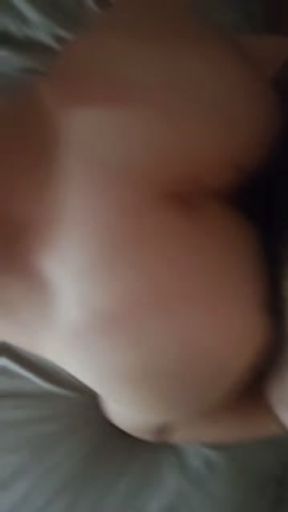 Un bella, potente e intensa Scopata a pecora di un minuto con la mia donna vogliosa di cazzo