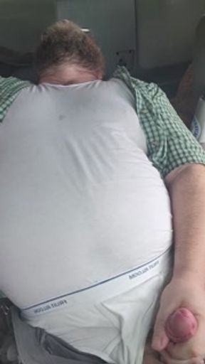 Big Bear Daddy Lunchtime Jerk Off in His Pickup Truck
