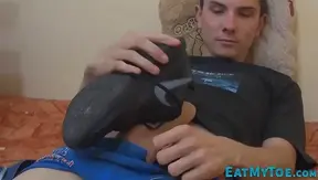 Adorable Twink 18+ Worships Feet While Jilling Off – Foot Fetish Fun – NaughtyFun