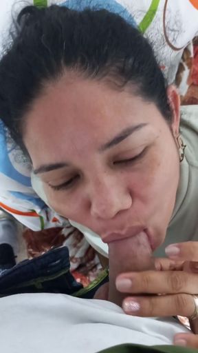 Must-see moment from &quot;Beautiful girl sucking deep throat&quot;