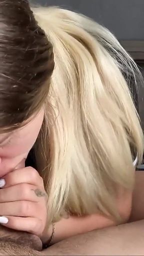 Hot Couple Was Bored at Home - He Fucked Me and Came Inside - Xkeryb