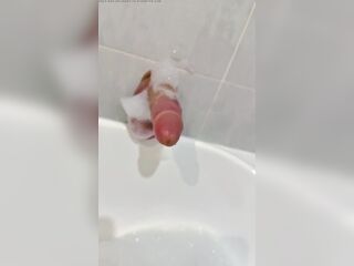 Stepmom Takes a Washroom in Nylons and Hot Underware, Juicy Large Booty