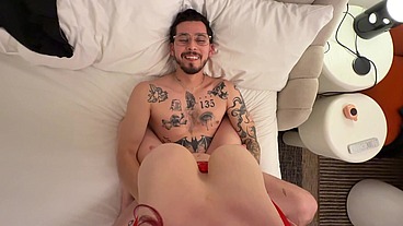 Melody & Noah: AVN MILF Pornstar Fanboy Sextape