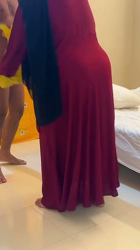 TABOO SEX: Muslim Busty 40y old Stepmom want Fuck from stepson&amp;#039;s 18y Old Friends, Then He Tieds her Hand &amp;amp&hellip;   Clip 1