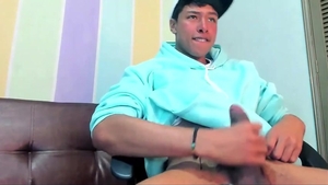 insane Colombian Camboy