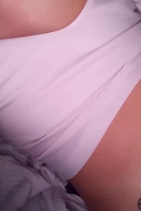 Naughty Girl Masturbating on the Travel Bus