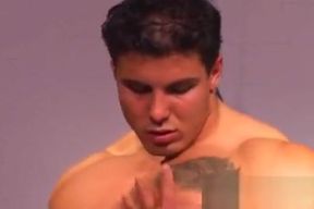 Hot Beef athlete fuck in locker room