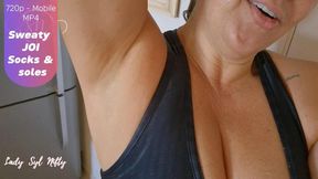 Teasing you in this JOI with a cum countdown. 720p - Mobile