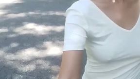 bouncing boobs while running I flash my boobs