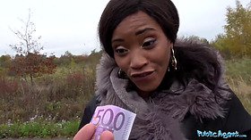 British Ebony Queen Kiki Minaj Fucked Outside