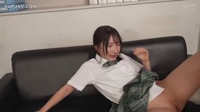 japanese Kana Yura Spreading Her Be Licked And Fucked By Horny Men Who Are Her Cute Face