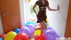 stomp popping 80 balloons