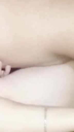 Indian Newly Married Girl Is Riding Her Husband's Cook, Best XXX Video of Newly Married Couple in Hindi Voice