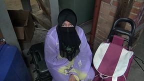 British man finds a syrian refugee in his basement