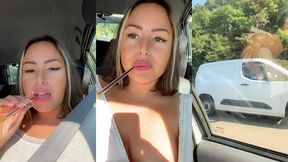 petit exhibition en voiture
