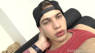 Handjob Casting - Very Cute Alan Davis