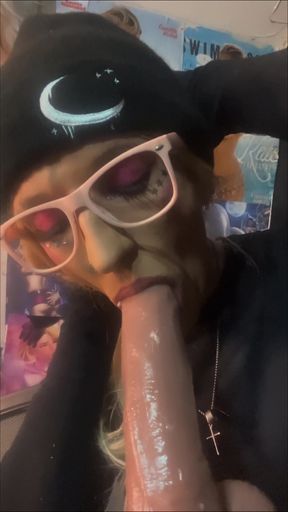 Must-see moment from &quot;A Hungry Assh Devouring What Her Useless Clit Never Could&quot;