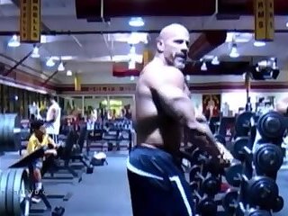 Stan Efferding Pec Workout and Sexy Posing