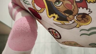 ABDL Femboy Squirming in his Diaper [close-up]