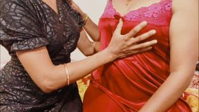 Pussy Licking tamil lesbian girls part 3