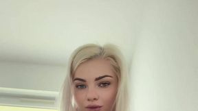 Social Media Creator @SashaGW @Showing Boobs and #Blonde #Natural Big Tits #Nude tube gratis porn | Tik.Porn