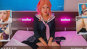 Puts Her Pussy In Your Face With Eri Mizuno