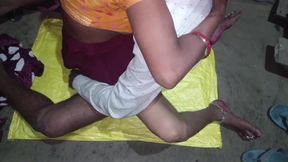 Dehati village outdoor wife chudai in jungle in Hindi