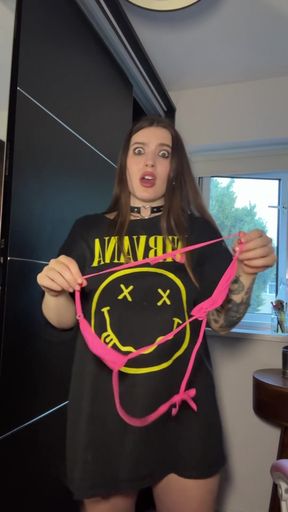 Grunge T-shirt, Pink Lipstick