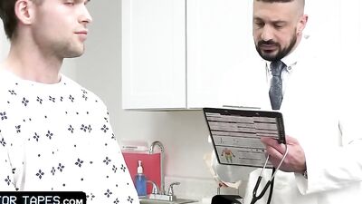 Doctor measures patient's rectal temperature with his rock-hard cock
