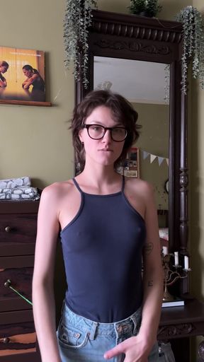 Striptease with Pussy Fingering Closeup