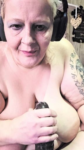 Cock Sucking N Cum Munching