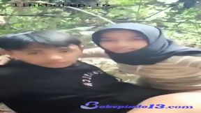 Niat Maen Di Dalam Hutan - Skudoi