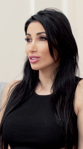 French Babe Clea Gaultier Interview