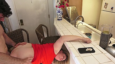 Stepmom gets pics for anniversary of secretary sucking husband's dick so she fucks her stepson