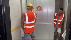 Marc comes across two sleazy builders in a darkroom