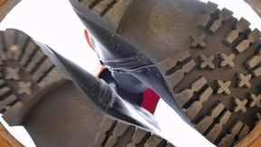 How sexy lass with chelsea boots looks from the bottom?, fc108x 2160p