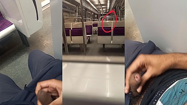 Quick jerk off in french subway