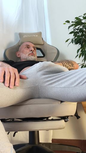 POV Big Cock Daddy Shows Oiled Uncut Dick