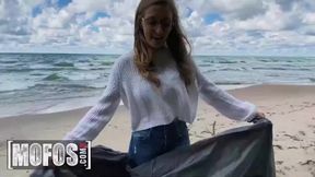 First Date Fun: Busty Blonde Molly Pills Goes Nude on the Beach - POV Adventure!