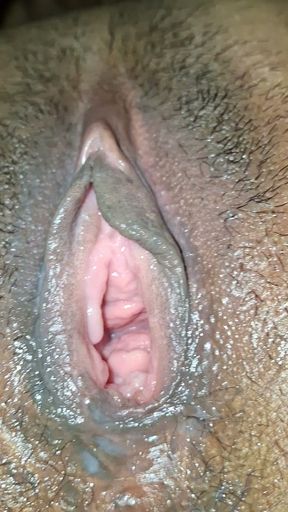 Bangladeshi Hindu boudi santa pussy sucking &amp; fucking
