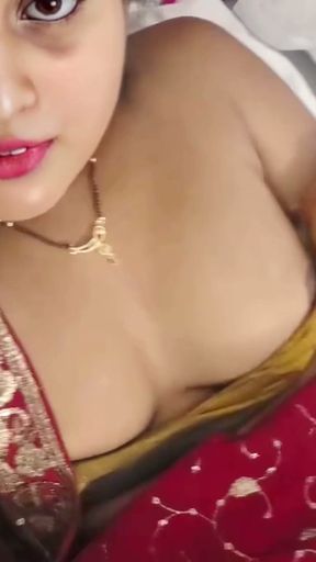 Indian Bhabhi First Night Sex Hindi Siya Bhabhi