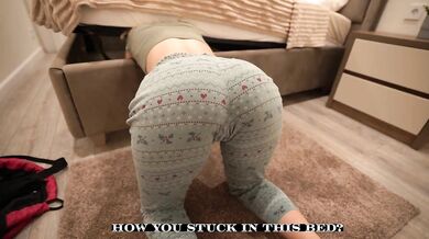 Creampie gift of fate - Stepmom stuck under the bed!