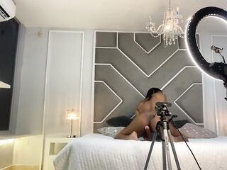 LIVESTREAM #three - Lléname toda, quiero sentirte dentro de mi