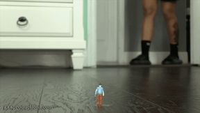 Giantess Remy Boo Finds Tiny Shrunken Foot Slave (HD 1080p MP4)