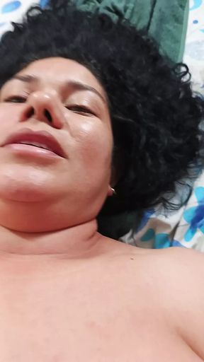 My wife&#039;s blowjob deep throat that makes me happy