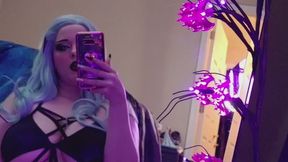 Goth Fun Mirror play