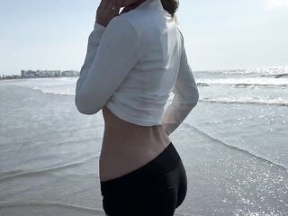 Me cojo a una desconocida en la playa