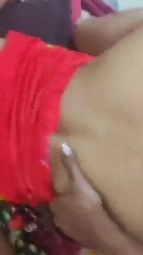 Hot Desi Indian Couple First Golden Night Sex