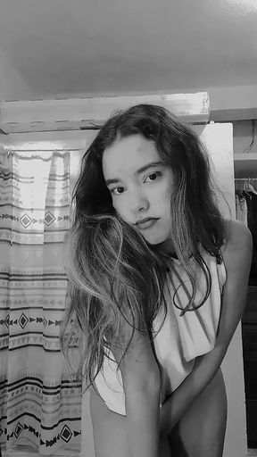 fabiolaR video